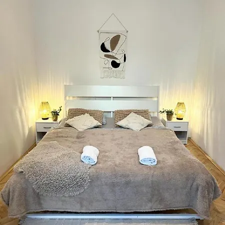 Apartman Cecil - Old Town